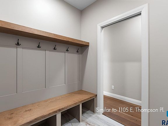 2nd image of 1217 Thompson Pl E