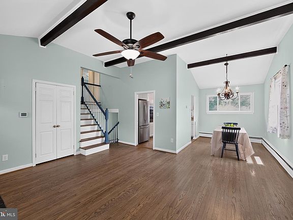 4th image of 604 Brookhill Rd