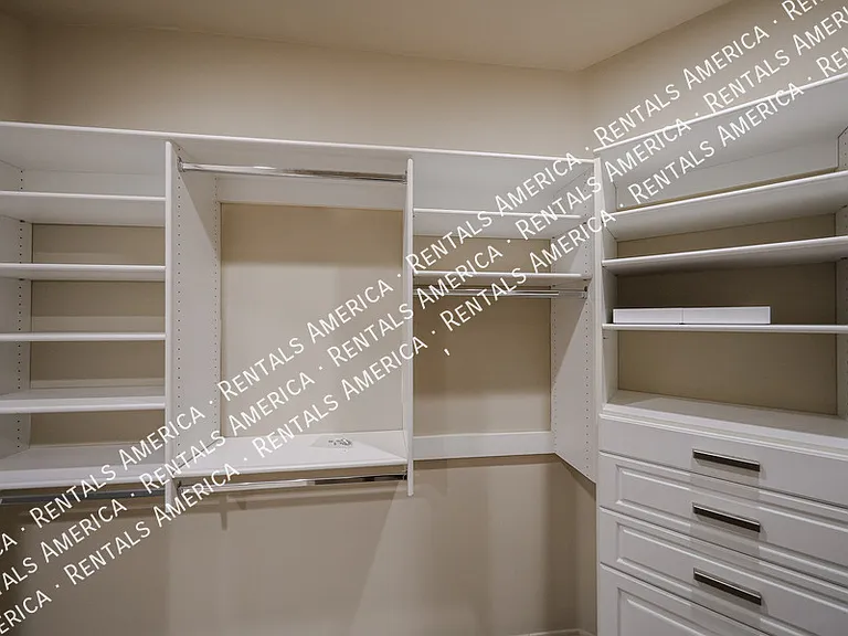 7402 E Hum Rd #16 — Photo 49