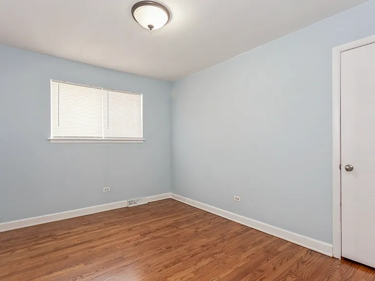 736 W Hinsdale Ave — Photo 10