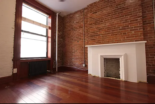 Rented by Compass | media 19