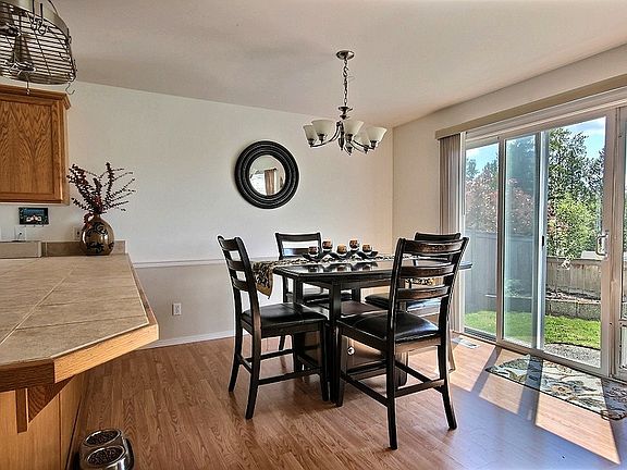 5th image of 11613 SE 308th Pl
