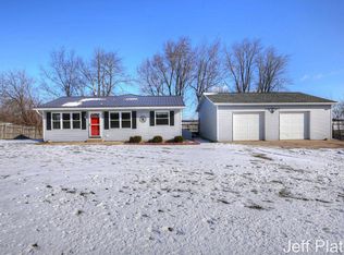 5810 W Sidney Rd, Sidney, MI 48885
