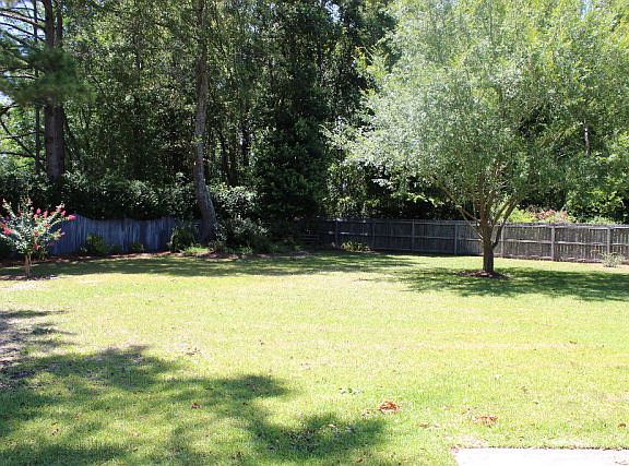 4th image of 3 Saddlewood Cir