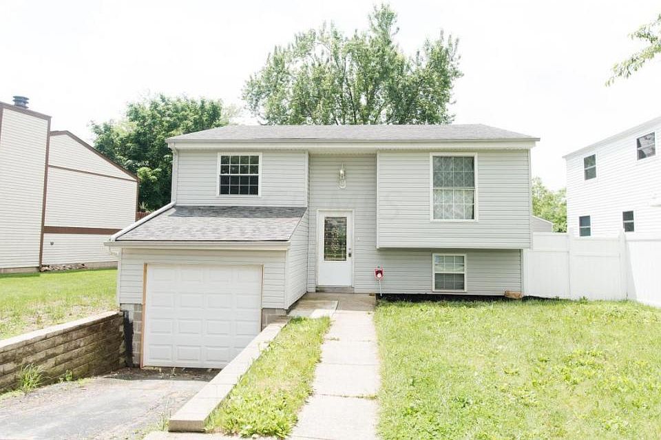 1st image of 6899 Candlish Dr