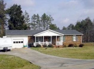 1139 Heathwood Rd, Randleman, NC 27317
