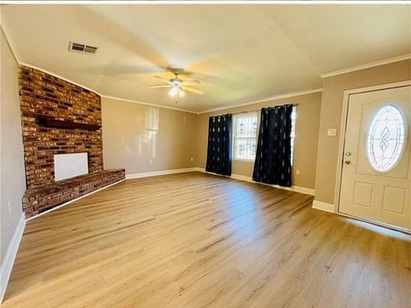 5th image of 1486 Mandolin St