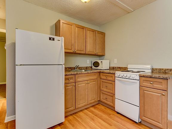 4th image of 2301 Goss St Unit 108