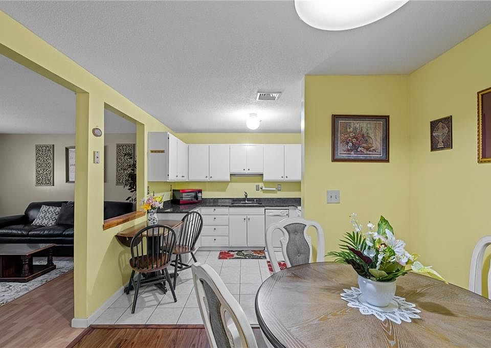 Beverage Hill Commons Apartments Pawtucket, RI Zillow