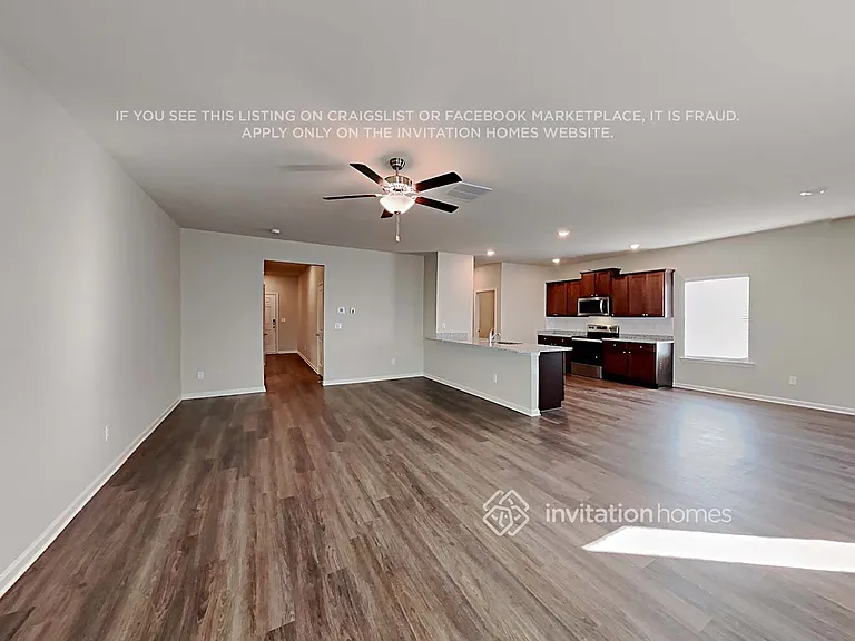 516 Moline Way — Photo 4