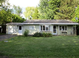 6 Seneca Dr, Plattsburgh, NY 12901