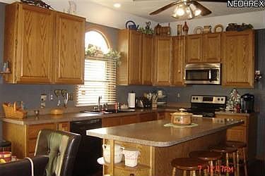3rd image of 11097 Forestview Dr