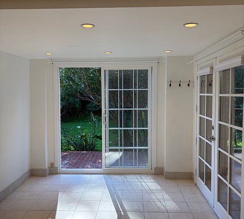 5th image of 346 Corte Madera Ave APT 3