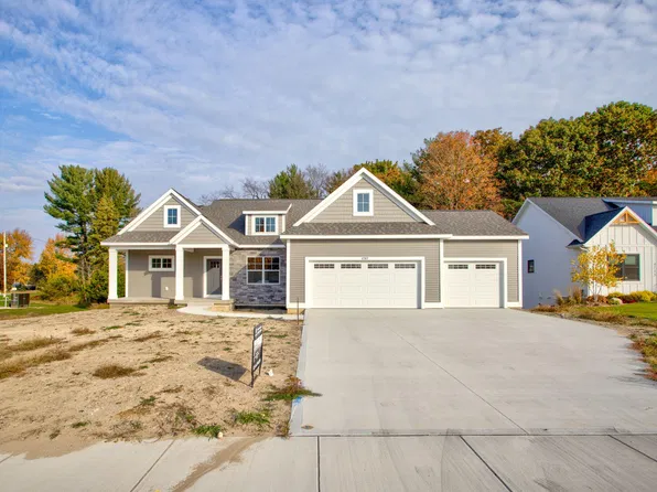 4767 Lexem Dr, Hudsonville, MI 49426