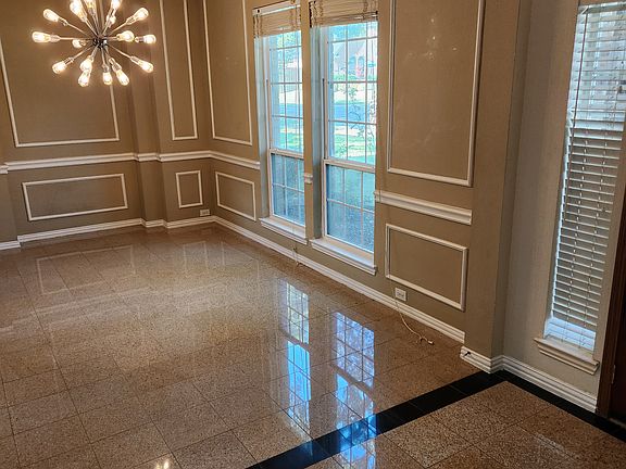 Formal dining