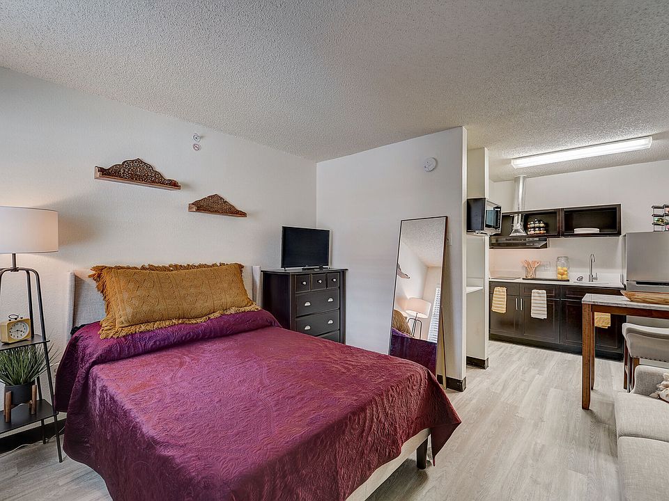1st image of 13223 Champions Plaza Dr #322