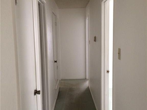 5th image of 641 Cumberland Dr