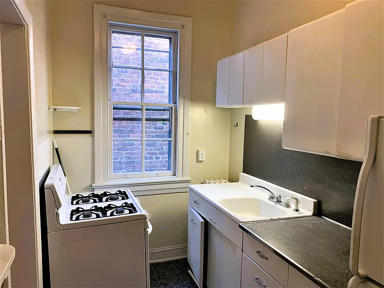 1524 Grove Ave #4 — Photo 11
