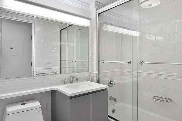 Sold by Nest Seekers International | media 9