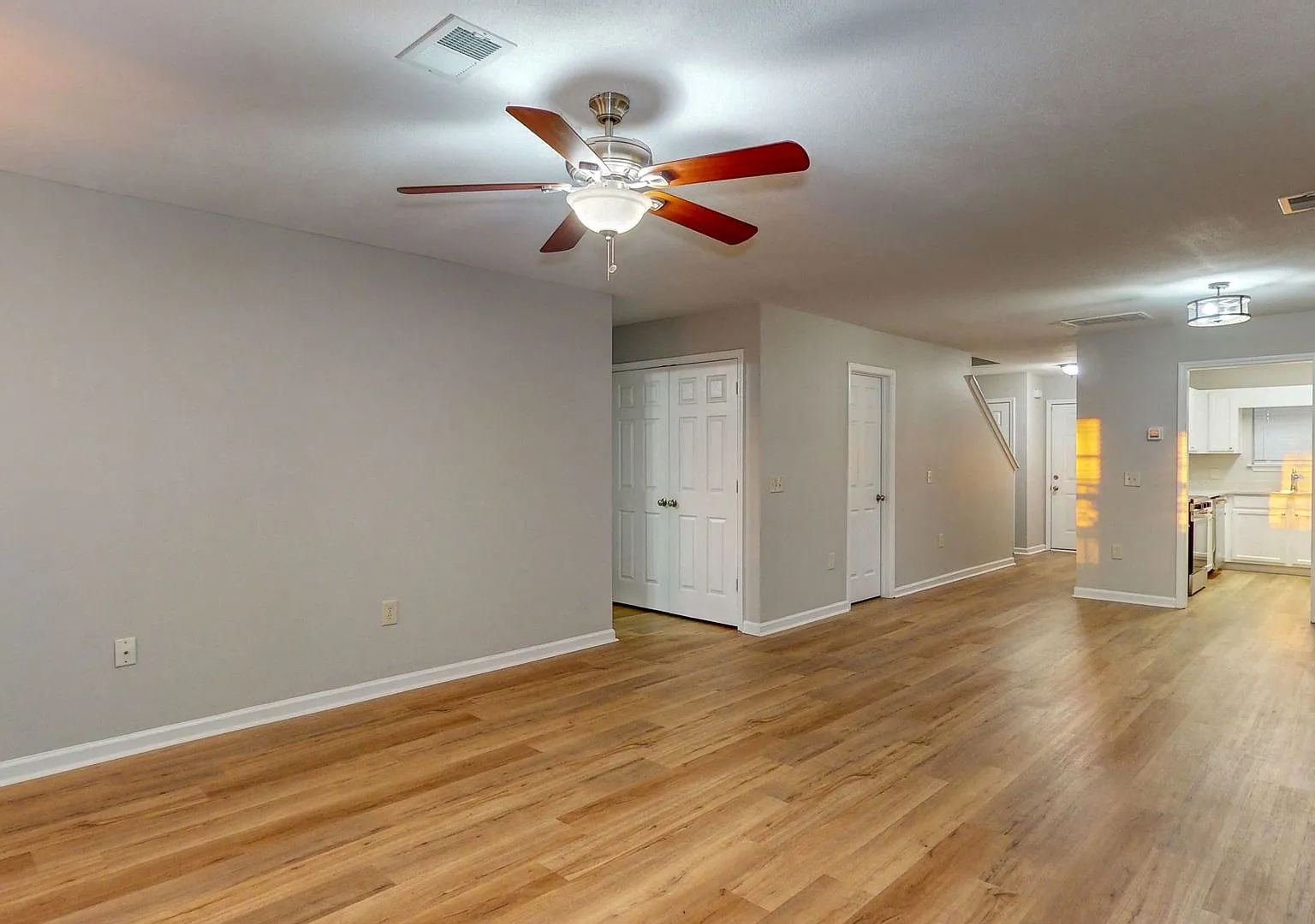 Townhome in Effingham — Photo 4