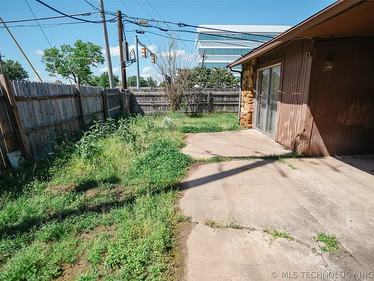 5104 S 75th East Ave — Photo 58
