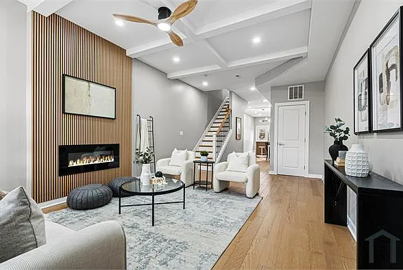 2906 Clifton Ave — Photo 1