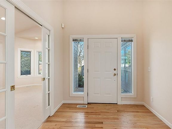 3rd image of 2232 Remington Sq