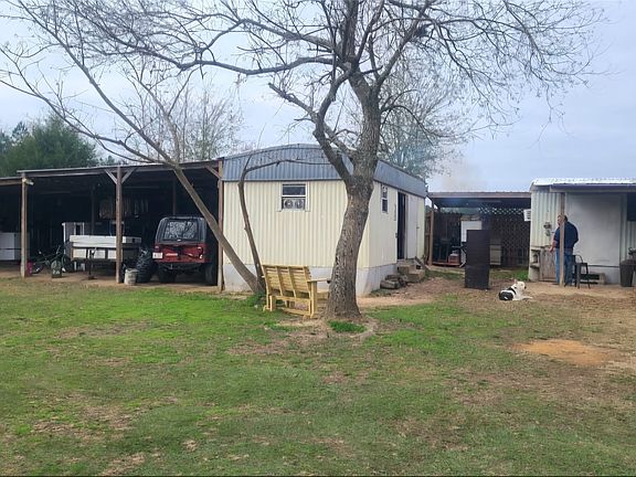4th image of 211 Holly Springs Church Rd