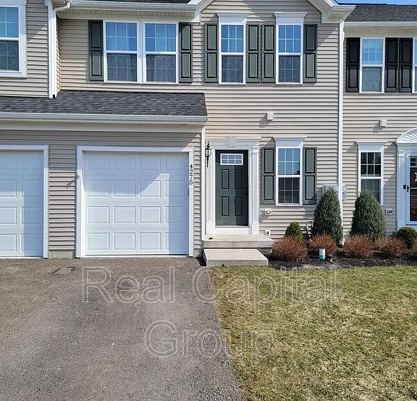4275 Arthur Ct — Photo 1