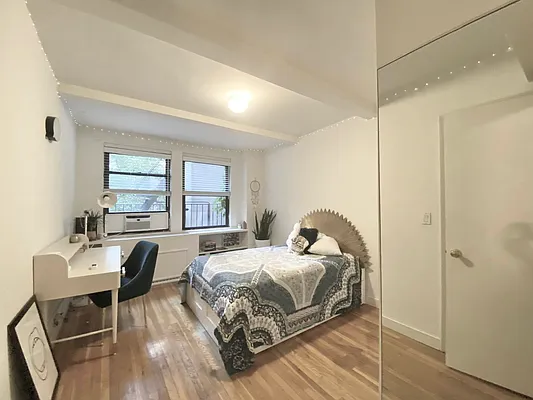 Rented by Bond New York | media 21