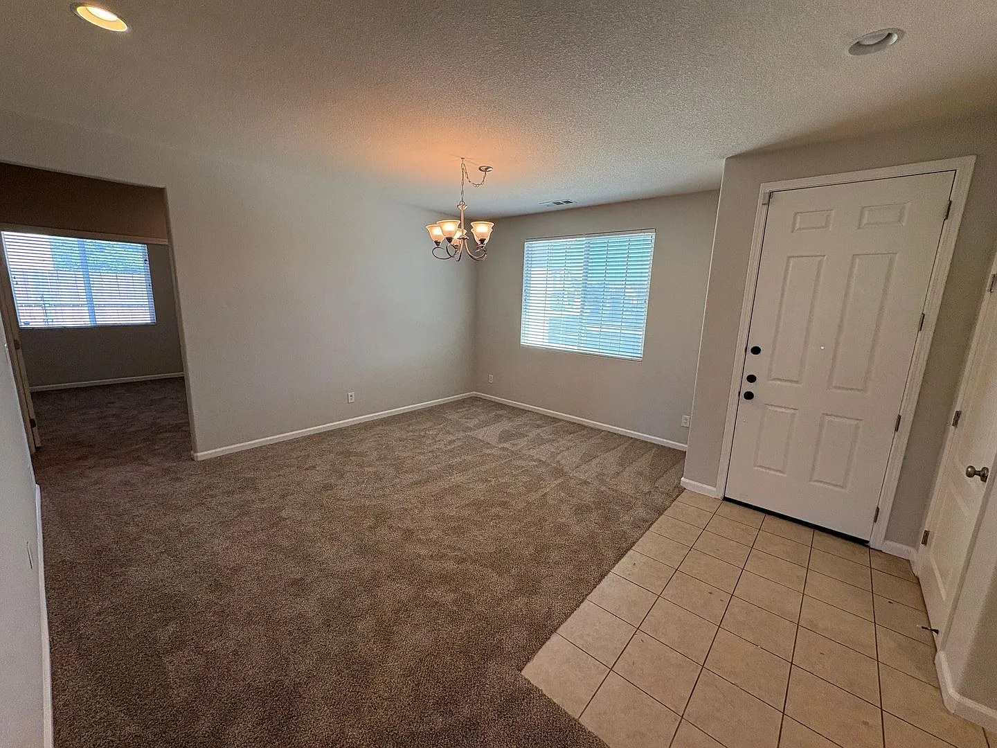 Spacious 4 Bed 2 Bath Home with Solar! — Photo 4