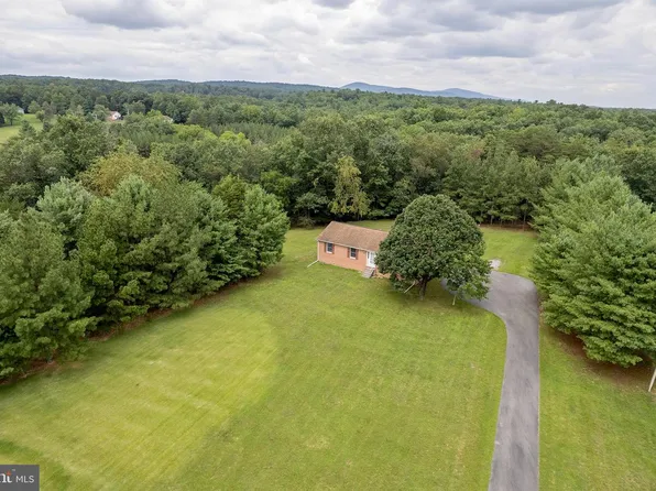 1480 Chestnut Grove Rd, Winchester, VA 22603