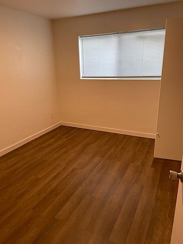 1st image of 632 W Iris Ave #C