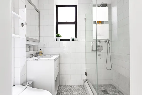 Sold by Compass | media 5