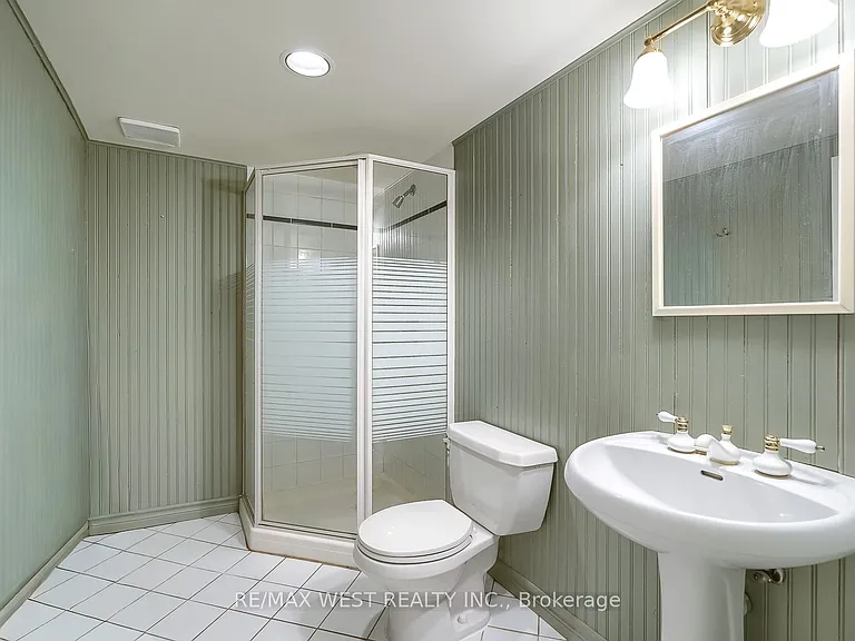 70 Forest Hill Rd — Photo 38