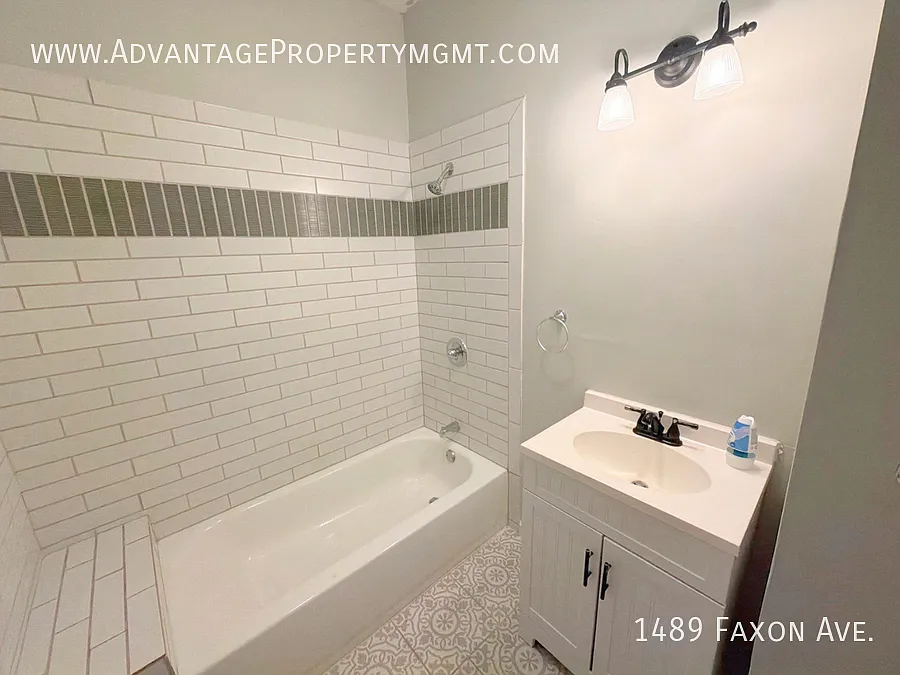 1489 Faxon Ave. Memphis, TN 38104 — Photo 4