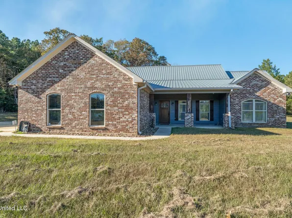 2027 Chapel Dr, Summit, MS 39666
