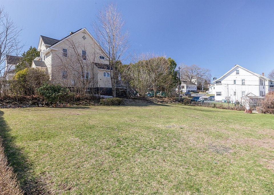 1st image of 118 Dana Ave