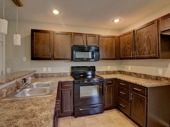 2nd image of 3783 Bear Creek Ave