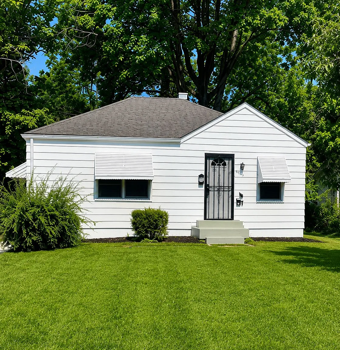3 bed, 1000 sqft, $1,525 — Photo 2