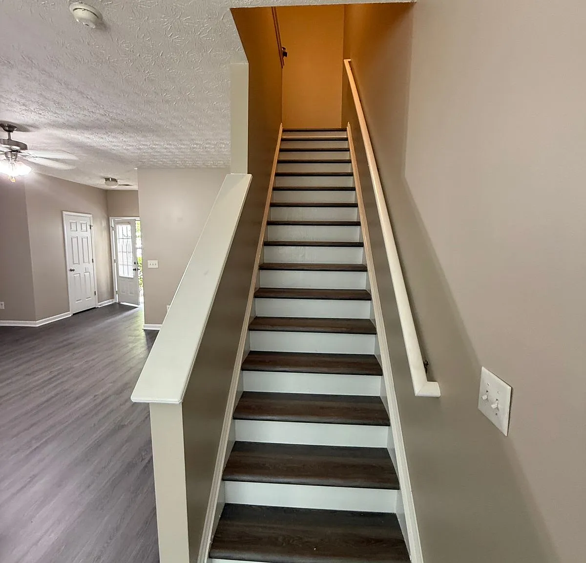 3 bed, 1528 sqft, $2,100 — Photo 4