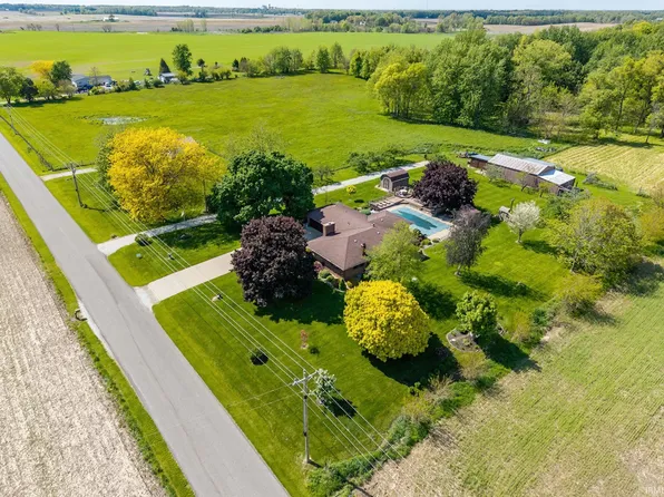 514 W 900 S, Claypool, IN 46510