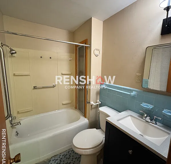 1336 Lehr Dr — Photo 15