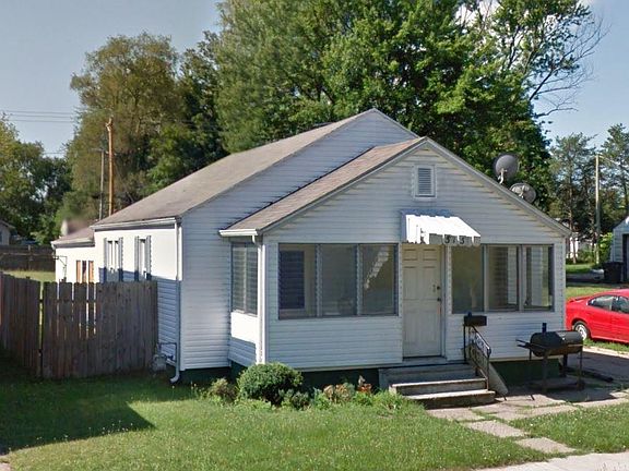 2nd image of 313 W Cleveland Ave