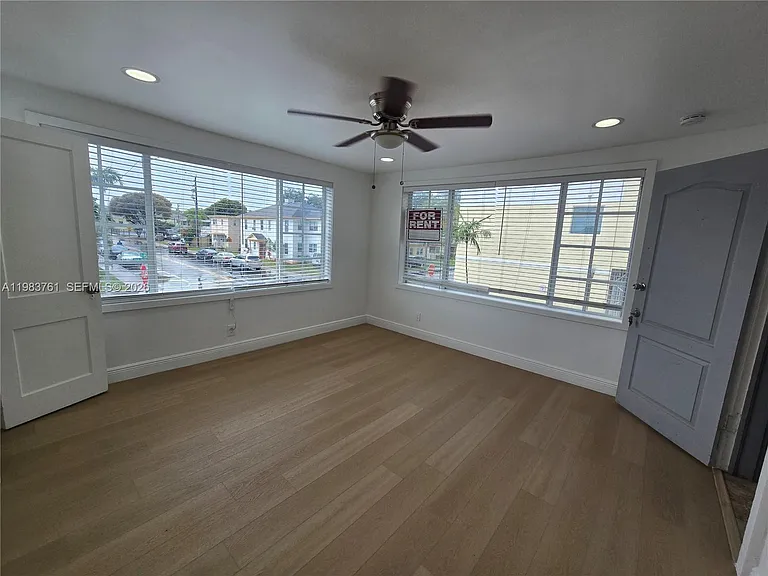 223 S 17th Ave #2 — Photo 8