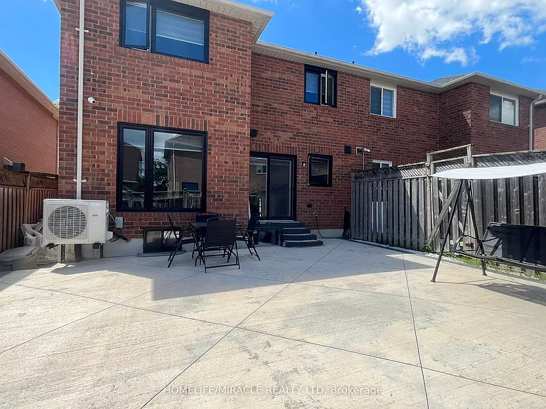 29 Hummingbird Dr — Photo 14