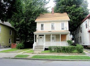 81 Lent St, Poughkeepsie, NY 12601