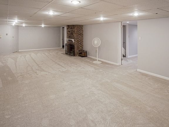 4th image of 4415 5th Ave