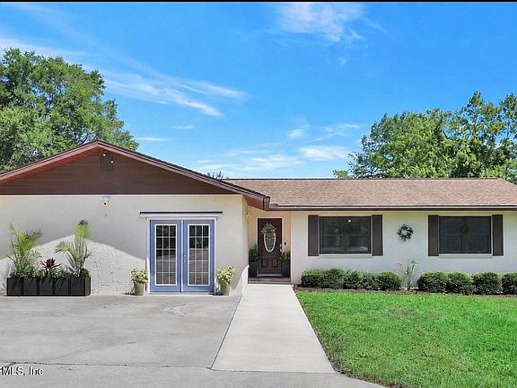 2nd image of 3057 DONATO Drive N