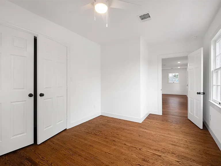 247 Foothill Rd — Photo 14